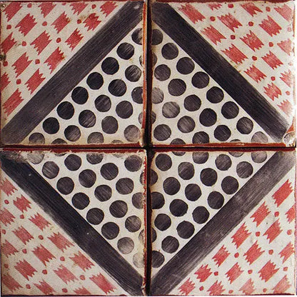 Le Marais 1 on 4-5/8x4-5/8 