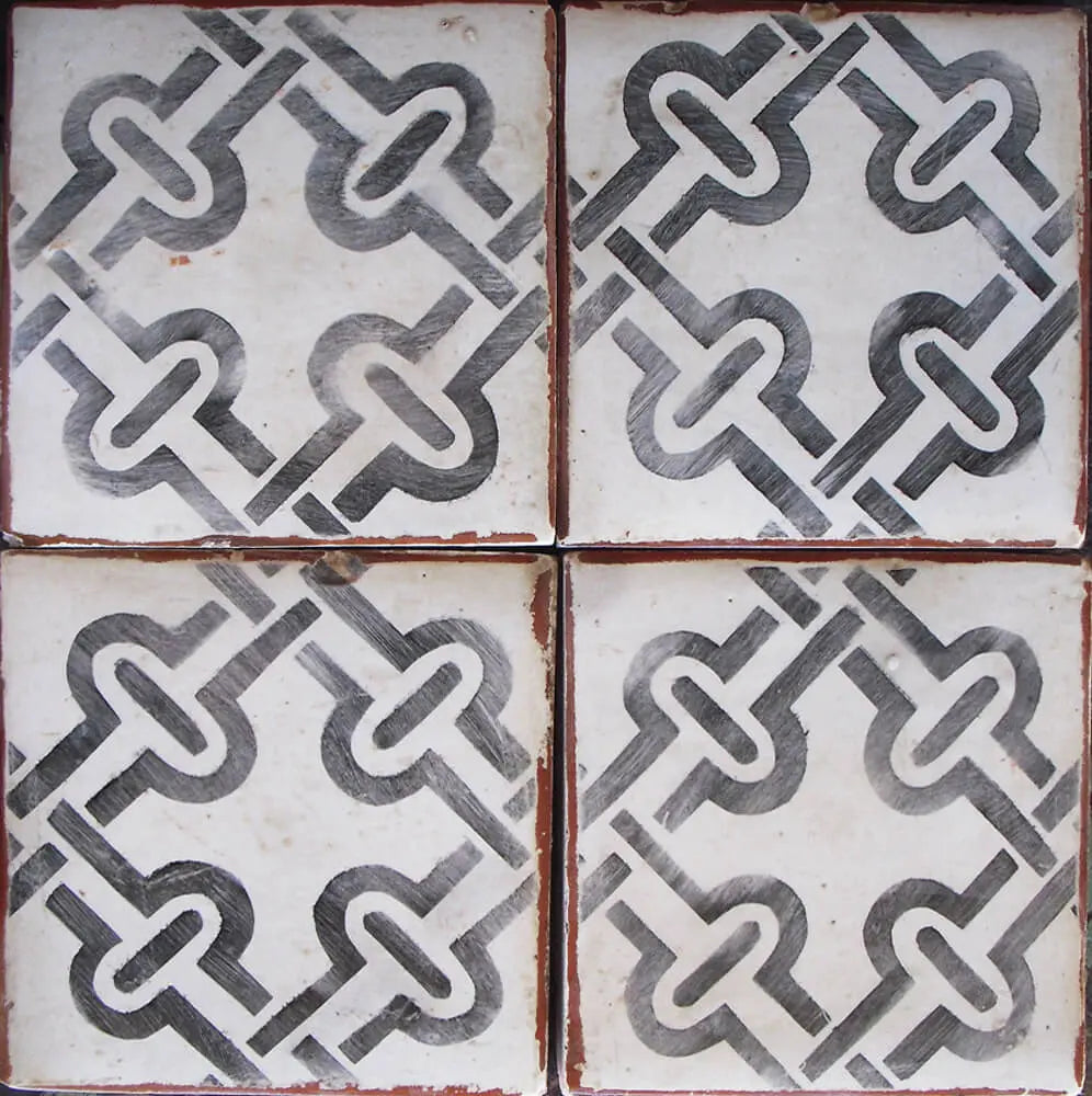 Palio 17 on 4-5/8 x 4-5/8 